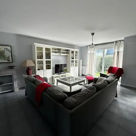 Bois Joli - Maison Classee 3 Etoiles, A 2 Pas De La Langrune-sur-Mer